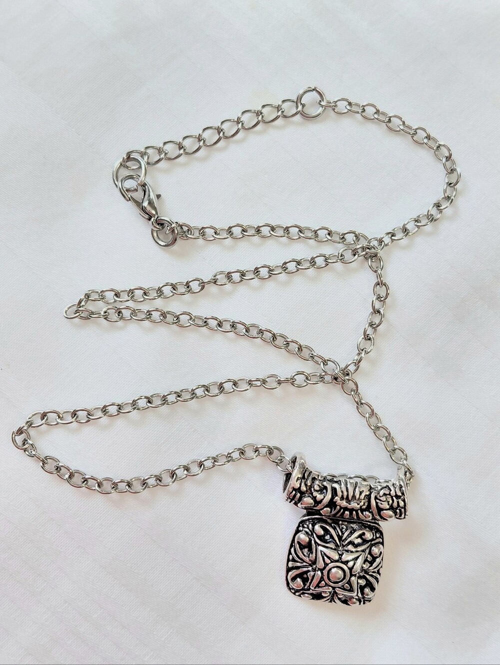 Premier Designs Silver Black Scrolled Necklace